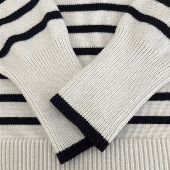 Philosophy White and Black Crew Neck Sweater with Classic Stripes - Picture 6 of 6